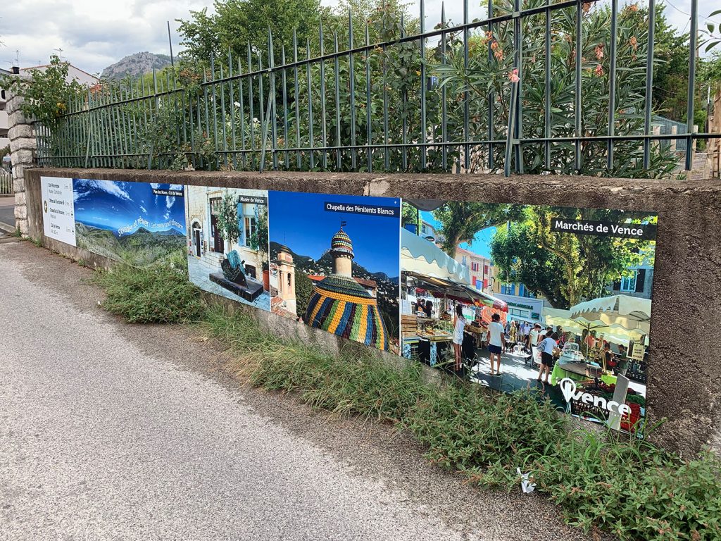 Steve and Carole in Vence - Tourisme Wall